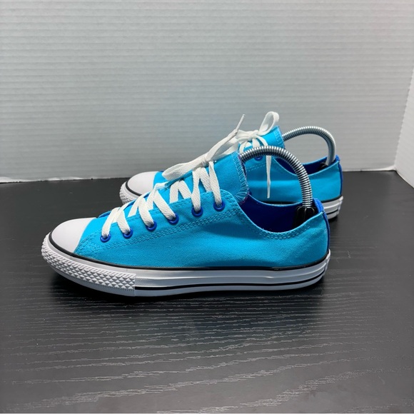 Bright blue double tab Converse youth Sz 5.5 - Picture 9 of 11